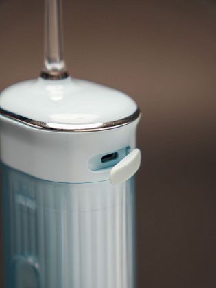 картинка Ирригатор для зубов Apiyoo портативный X11, голубой от маркетплейса TEMA.shop 9