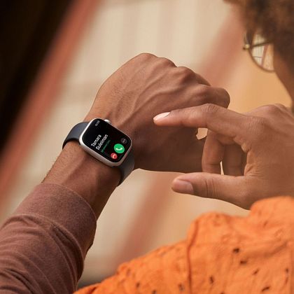 картинка Apple Watch Series 8, 41 мм, цвет корпуса темная ночь, ремешок цвета темная ночь, размер M/L от маркетплейса TEMA.shop 4