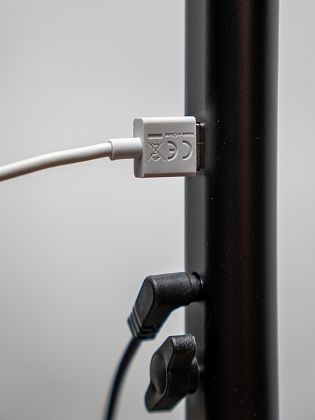 картинка Настольная бестеневая лампа Lumio DUO с USB-портом от маркетплейса TEMA.shop 4
